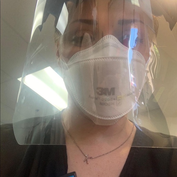 Meet your Posher, Kelly - Picture 3 of 7